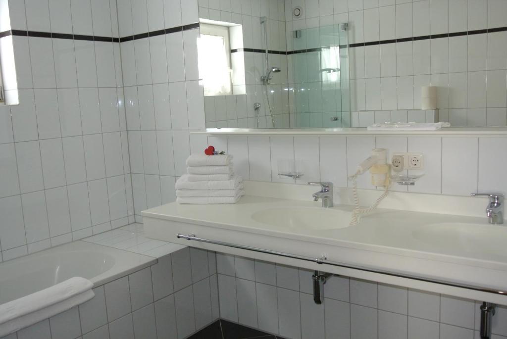 Chalet Schneekristall Lech am Arlberg Zimmer foto